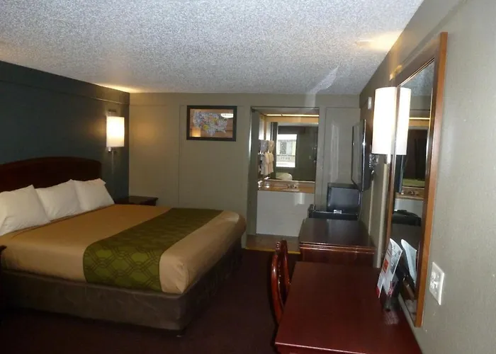 Econo I-79 Hotel Pittsburgh