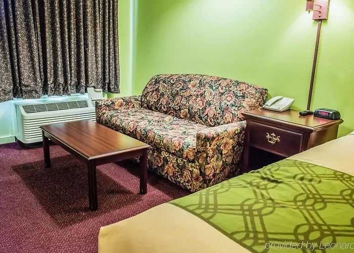 Hotel Econo I-79 Pittsburgh